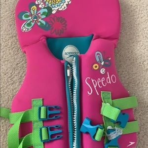 Girls speedo Life Vest